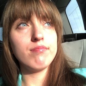 Meet your Posher, Nina